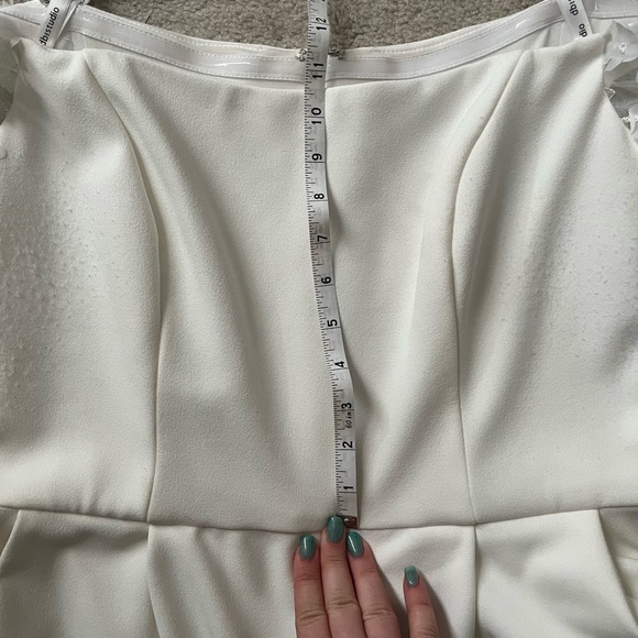 David’s Bridal off-the-shoulder floral puff sleeve jumpsuit - Picture 11 of 14